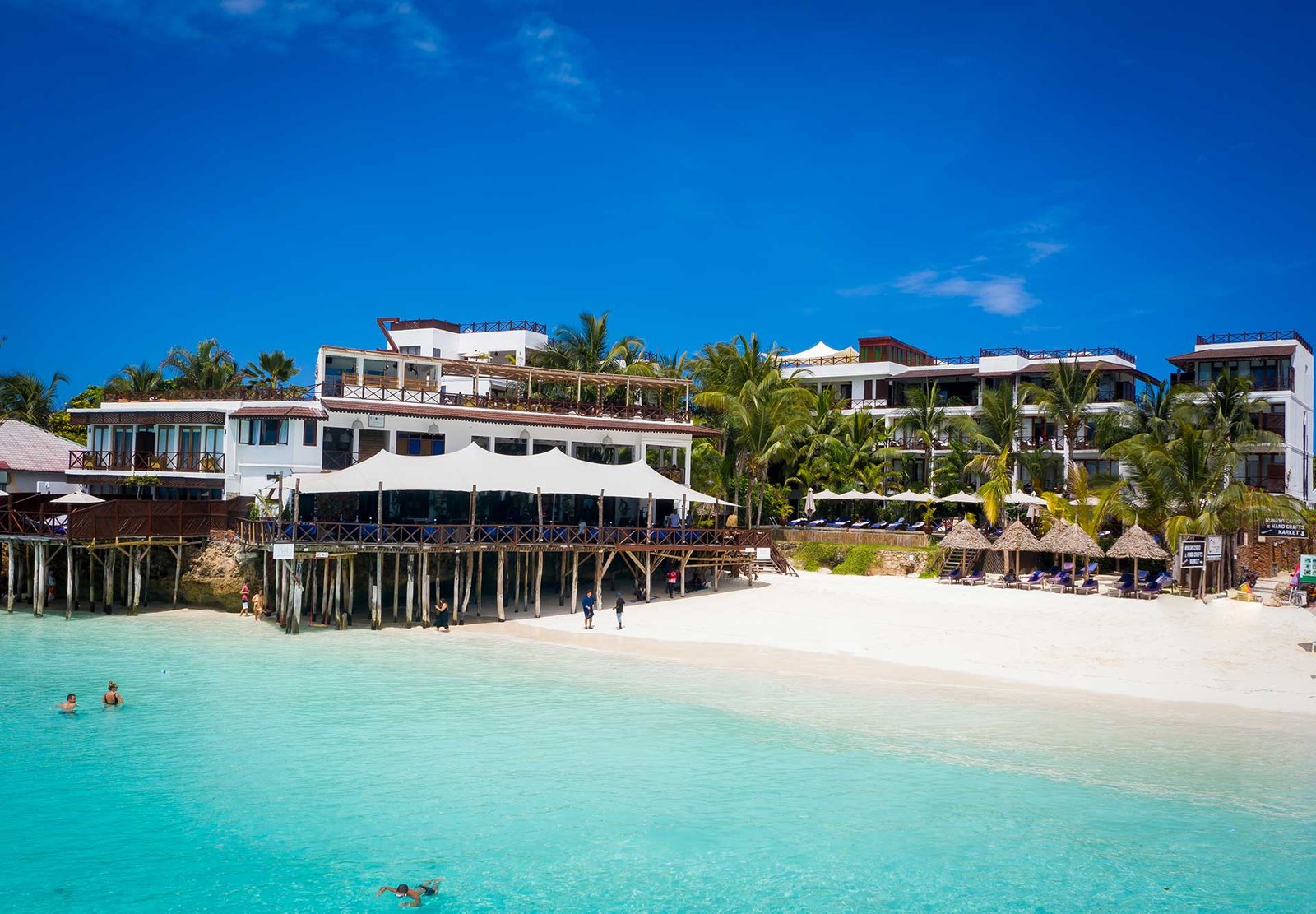 Smiles beach hotel